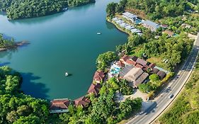 Phong Nha Lake House Resort